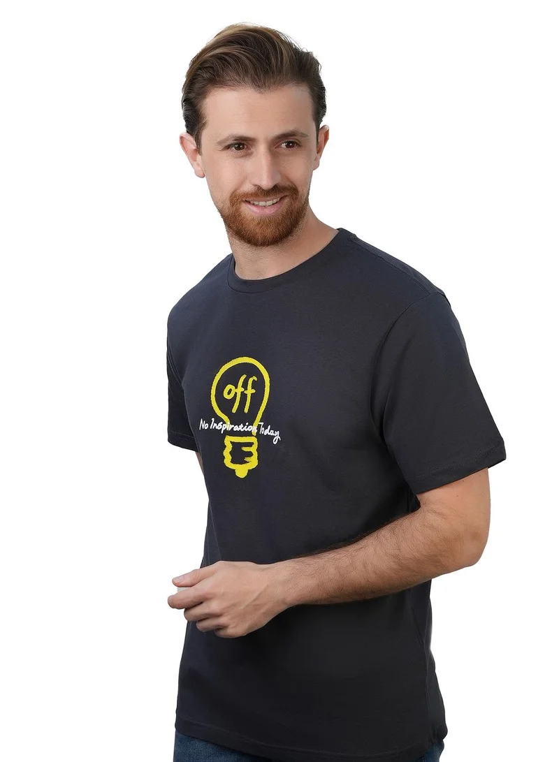 جيوردانو تيشيرت رجالي قطني بقصة ضيقة وطبعة رسالة